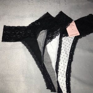 Set of 3 thongs Rose + Vine (Brand New)